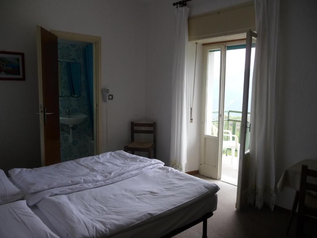 Hotel Panorama Riva del Garda Camera foto