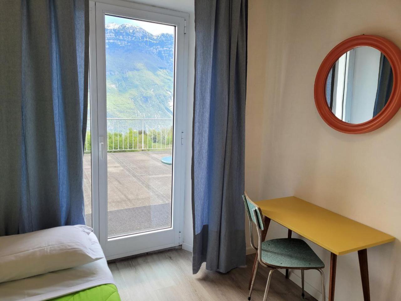 Hotel Panorama Riva del Garda Esterno foto
